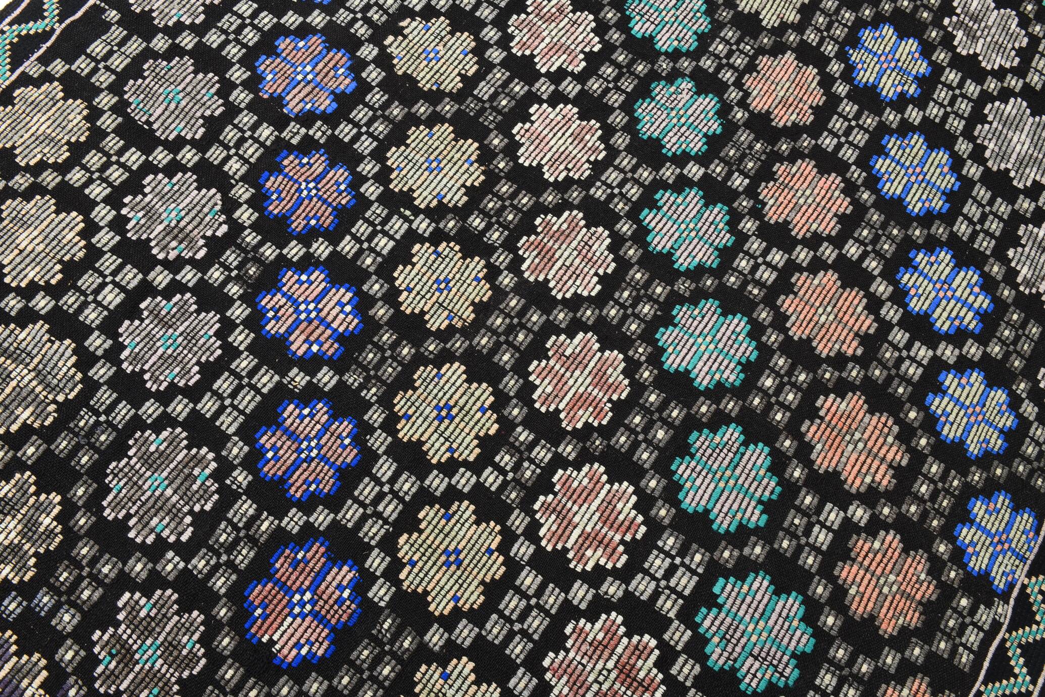 6x10 Geomtric Pattern Tribal Kilim Rug, 194x305 Cm