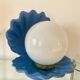 Lampe coquillage en céramique bleue