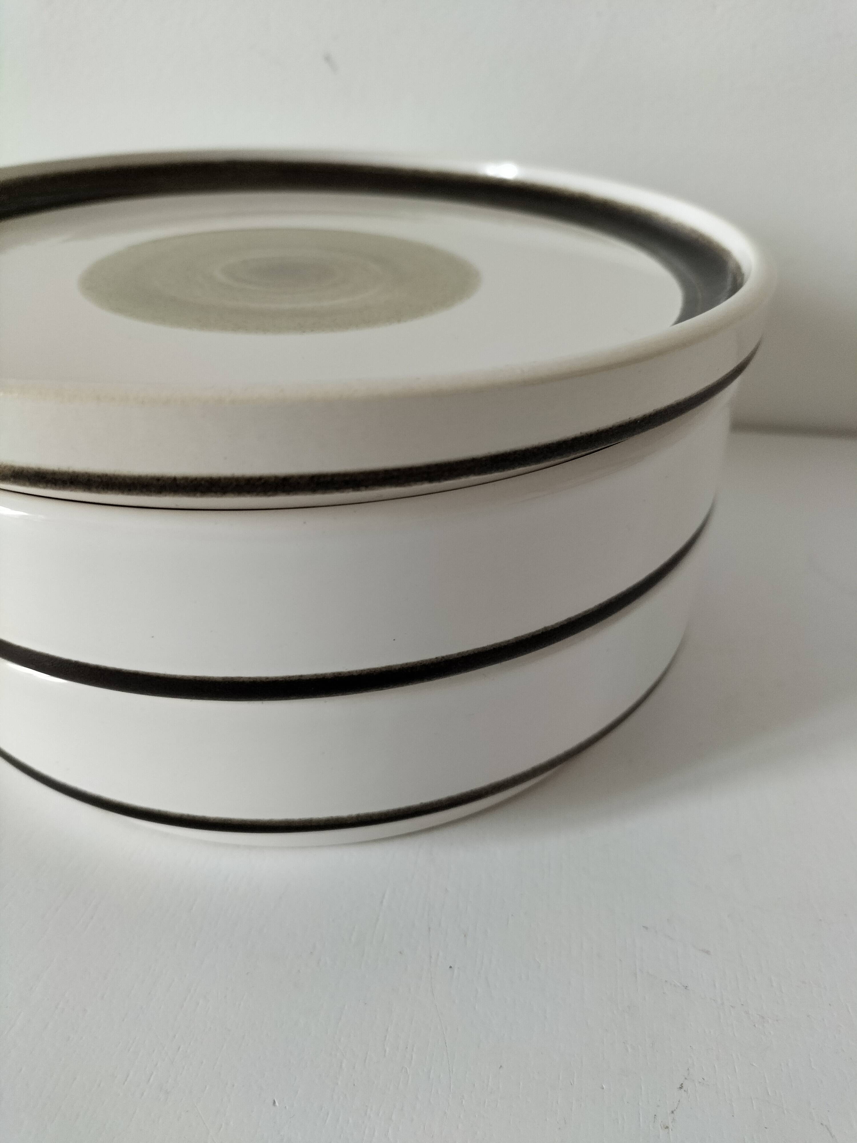 Set of three Niderviller plates, Chalet model, 1960s-70s.