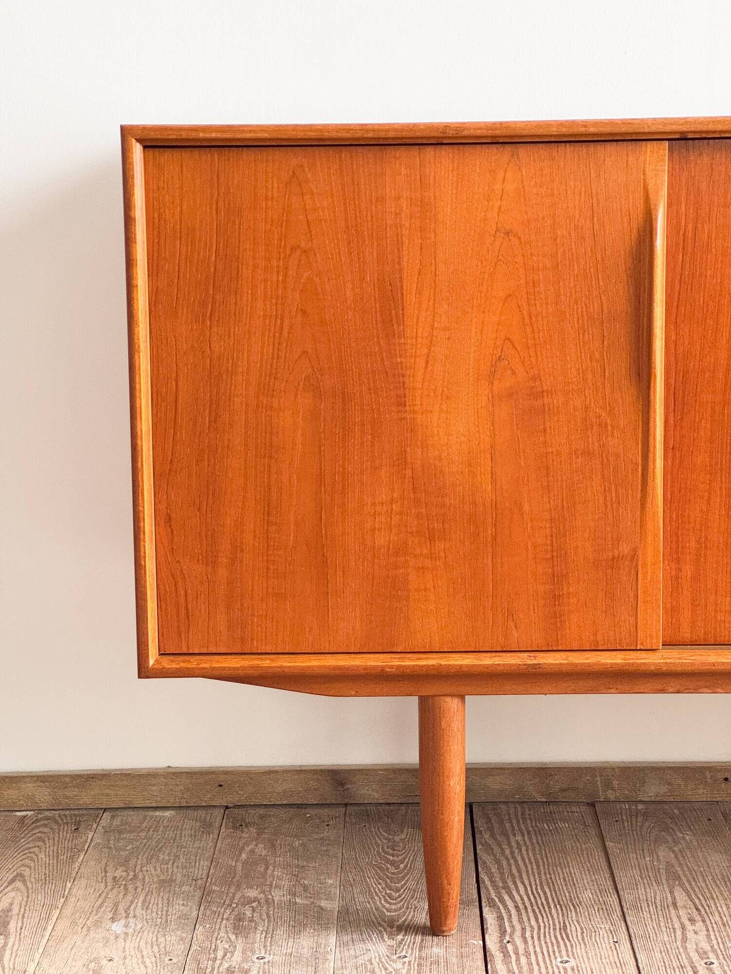 Enfilade danoise vintage en teck par Axel Christensen Odder, années 1960