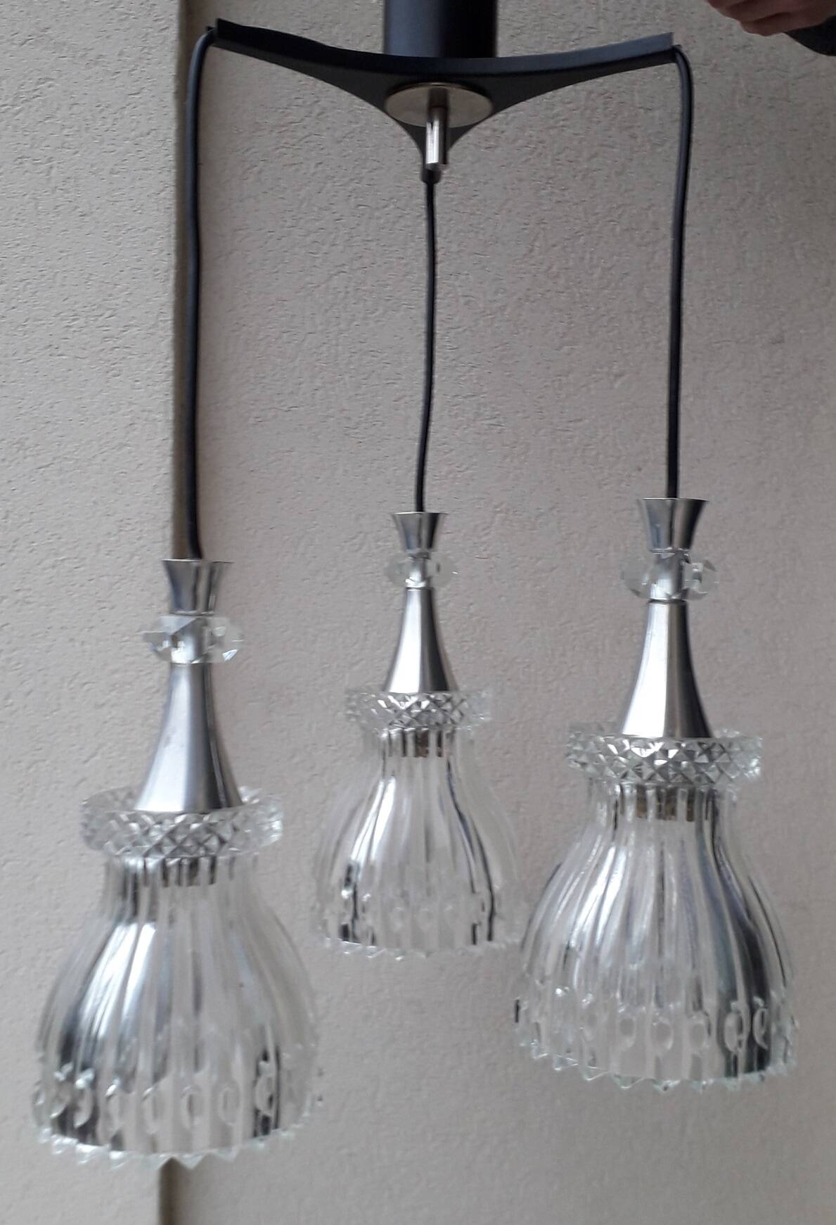 Philips chandelier suspension