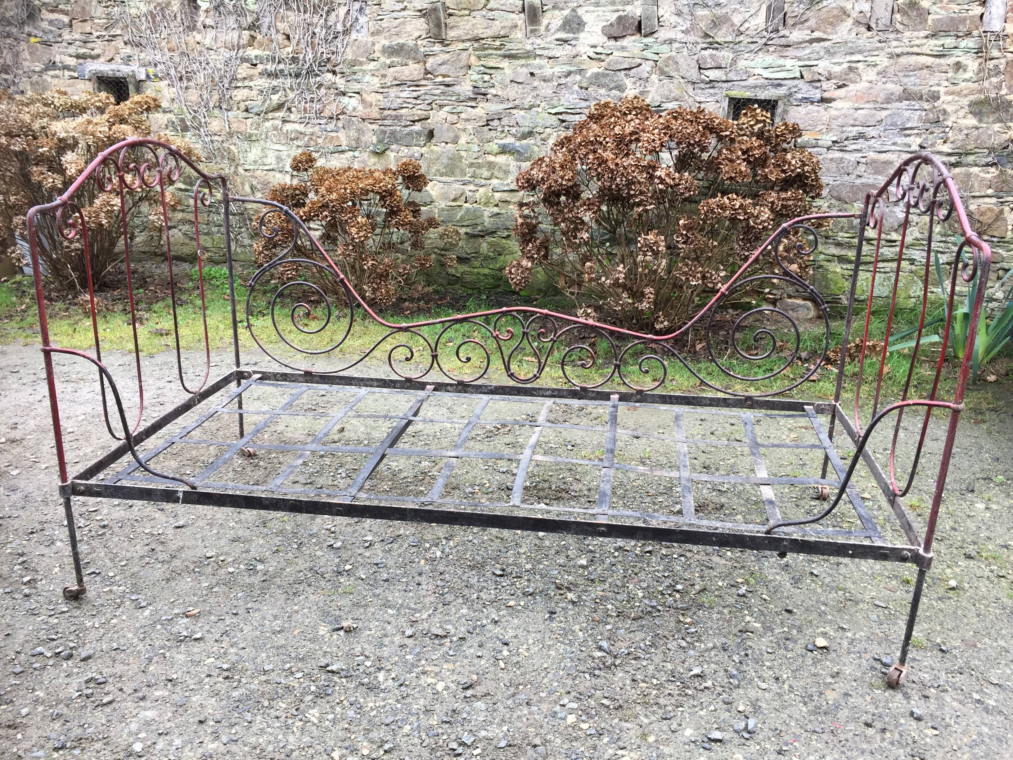 Folding wrought iron bed Napoleon III
