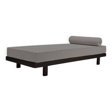Lit de repos minimaliste de Jorge Zalszupin pour L'atelier, Brésil 1959