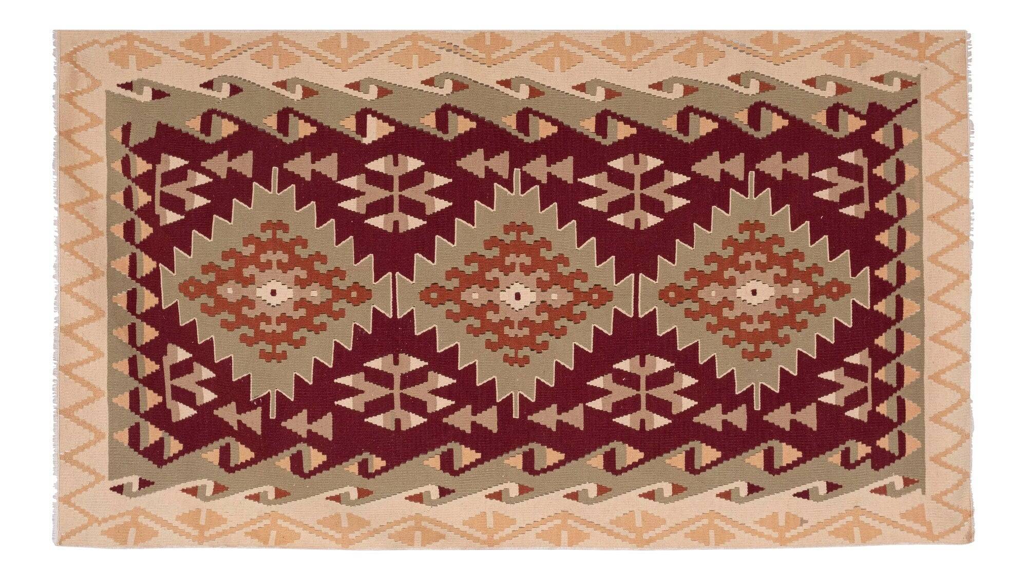 Vintage Turkish kilim, handwoven, 122x225 cm.