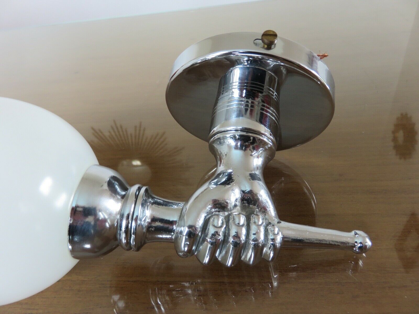 "Hand" Torchiere Wall lamp in chromed brass years 50 60