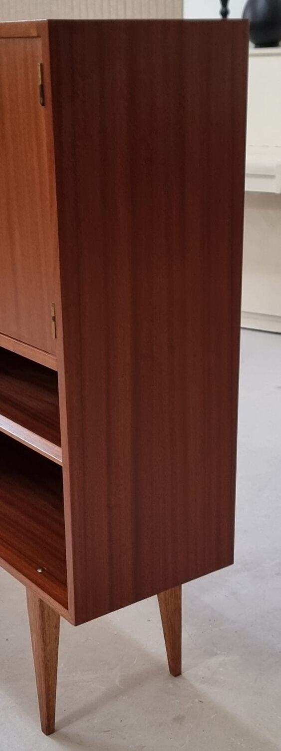 Armoire du milieu du siècle