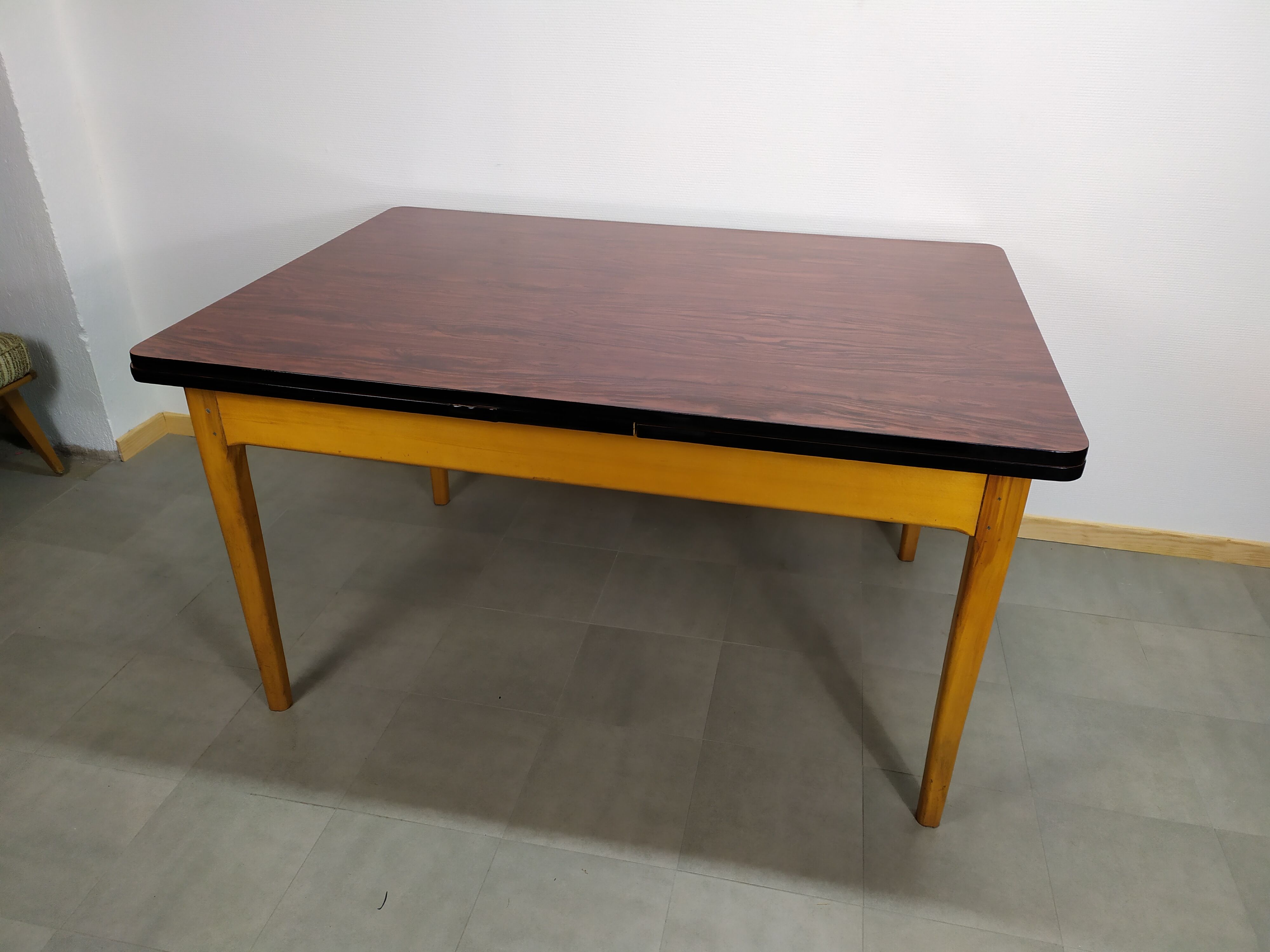 Rare Dining Table Farm Wood and formica Extendable for 10 people year 50 60