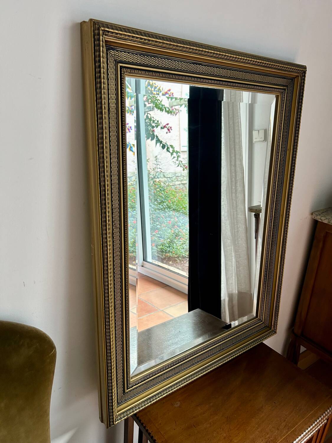Large antique beveled mirror in the Napoleon III style - Gold and black frame