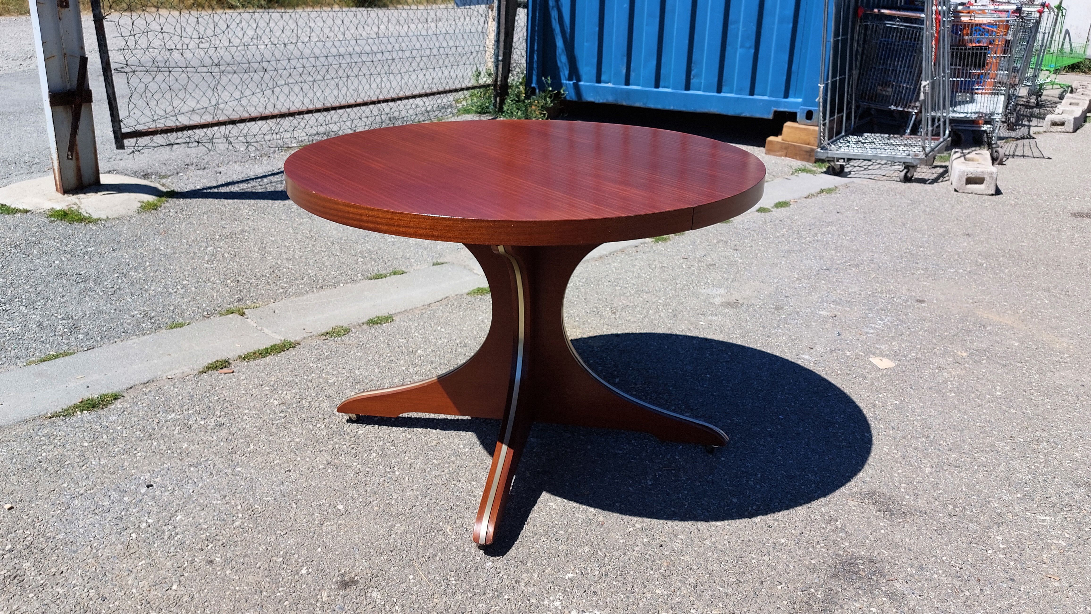 Vintage Scandinavian extendable dining table - 1960s