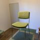 5 chaises 1 fauteuil 1970  structure chrome assise tissu vert style indus