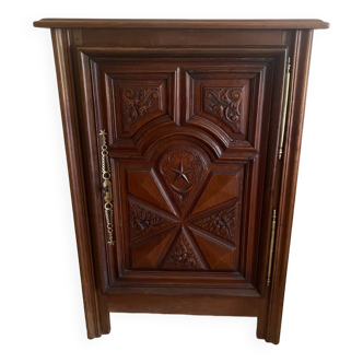 Low sideboard