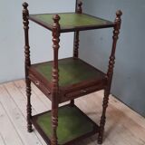 Auxiliary shelf