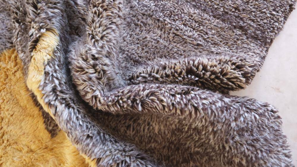 Contemporary Beni M'Rirt Rug - 291 x 206 cm