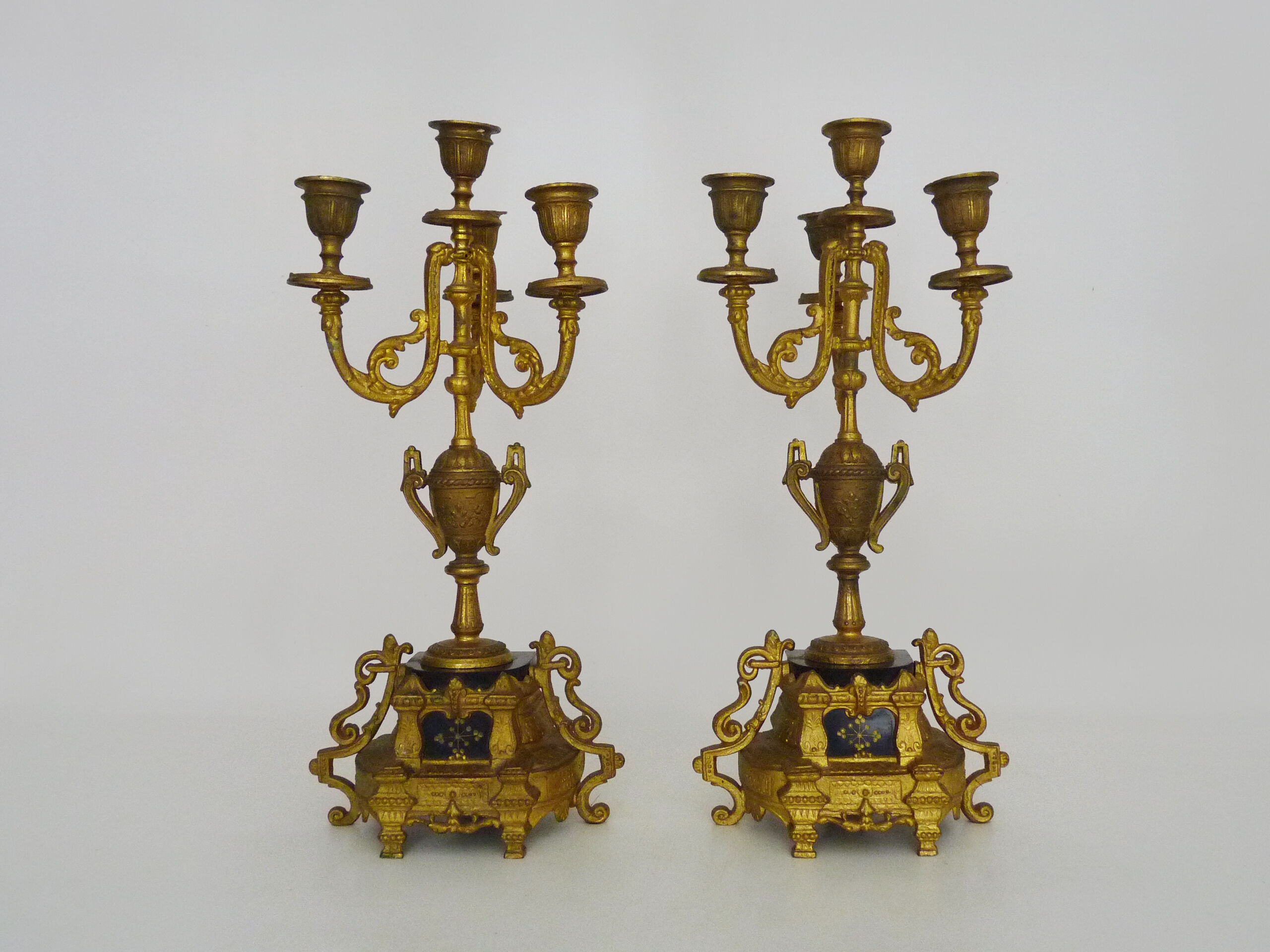 Paire de candélabres à 4 branches bronze et marbre style Napoléon III, XIXè