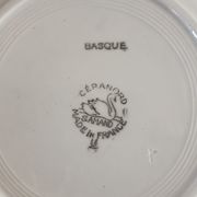 Lot de 5 assiettes terre de fer dépareillées