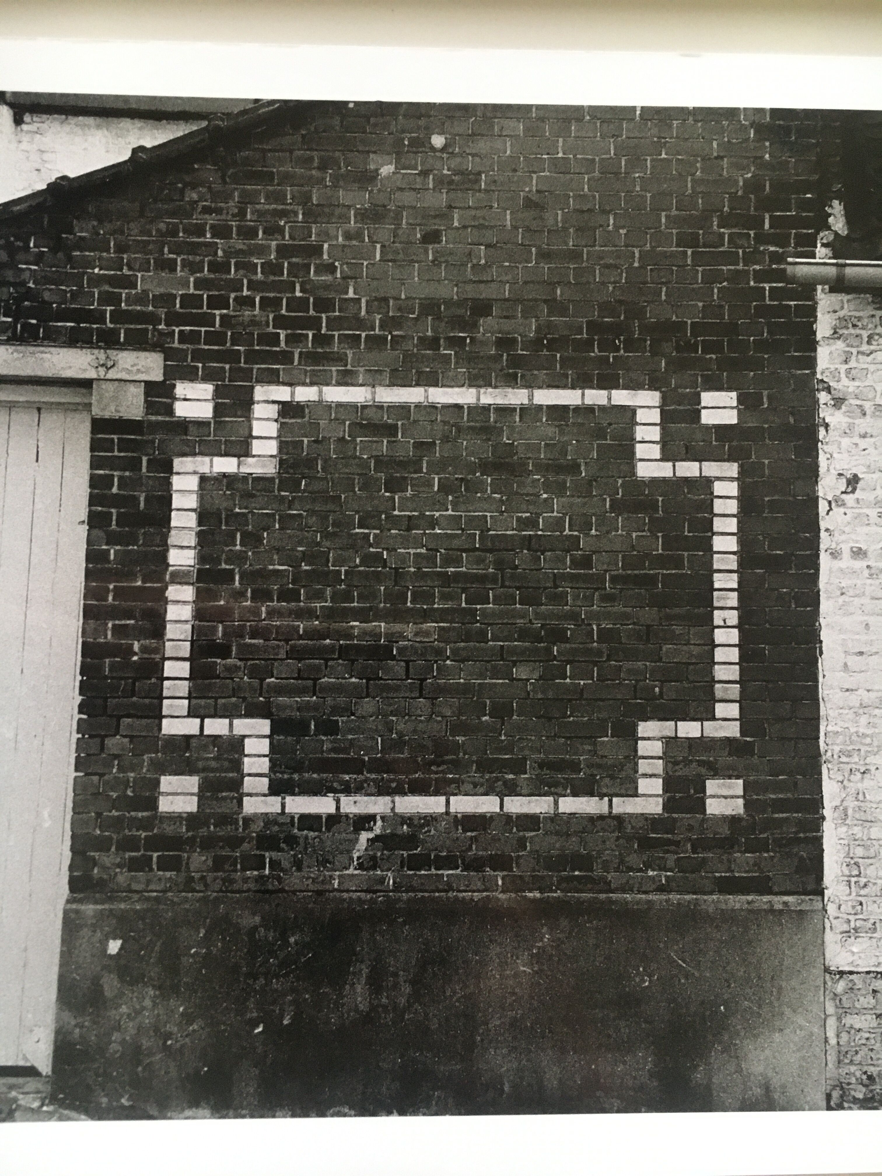 Graphic print. architecture belgium 90s