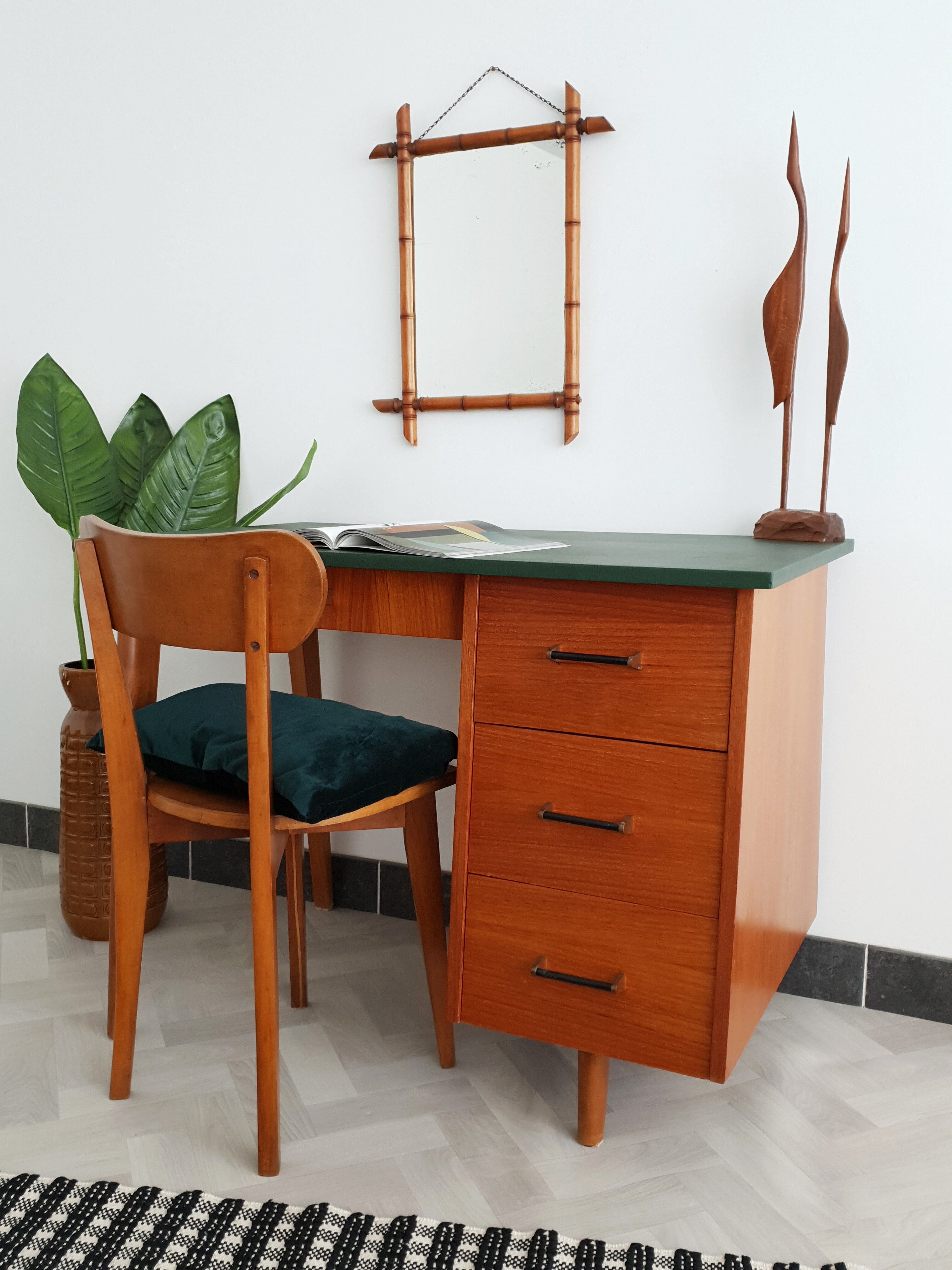 Ensemble bureau et chaise vintage