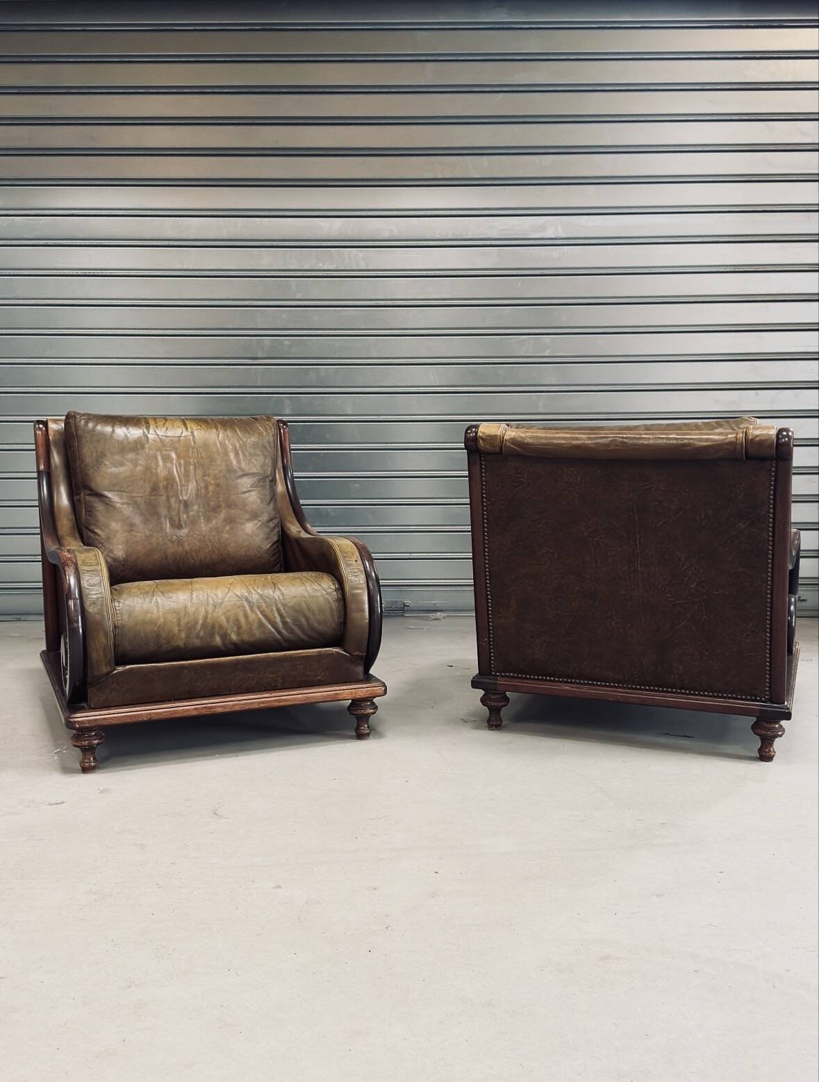 Pair of vintage cognac leather armchairs & solid wood – club/lounge style