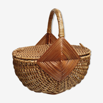 Panier coquille rotin tressée seventies