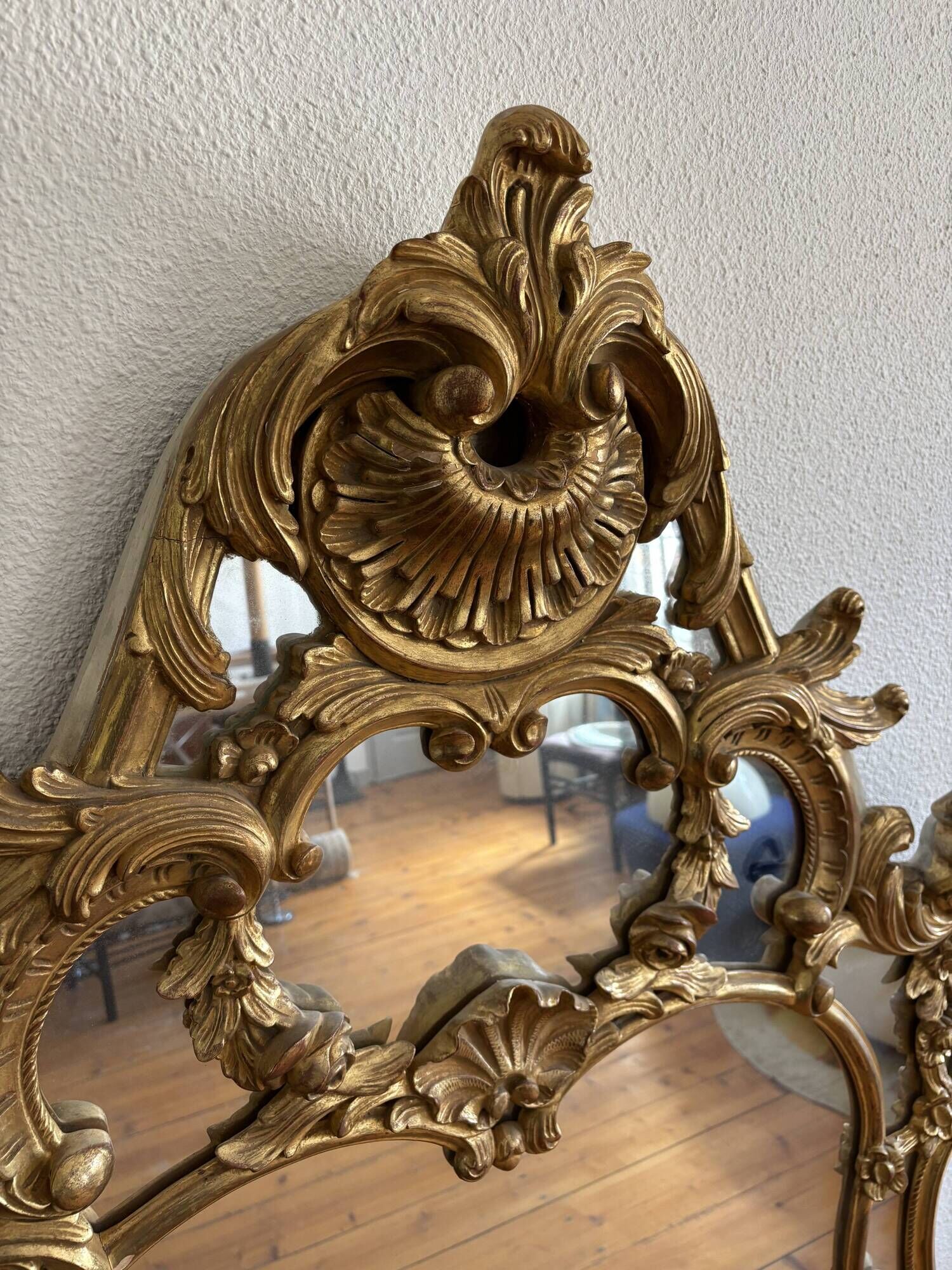 Large gold mirror in Louis XV style
