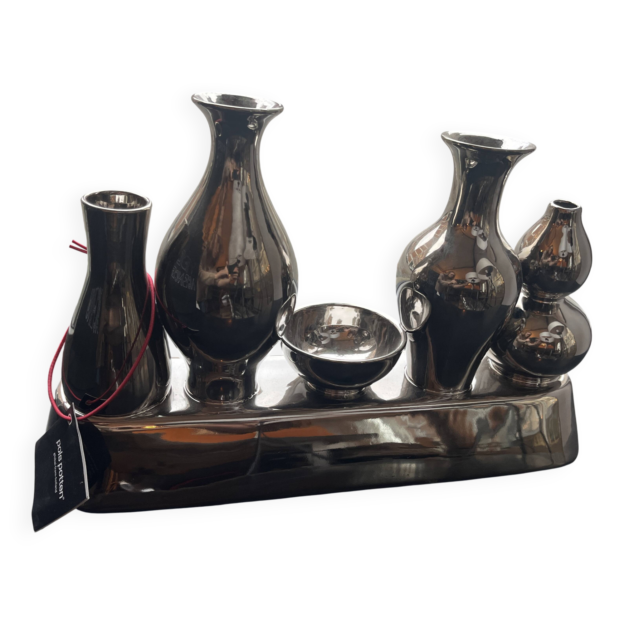Vase sculpture