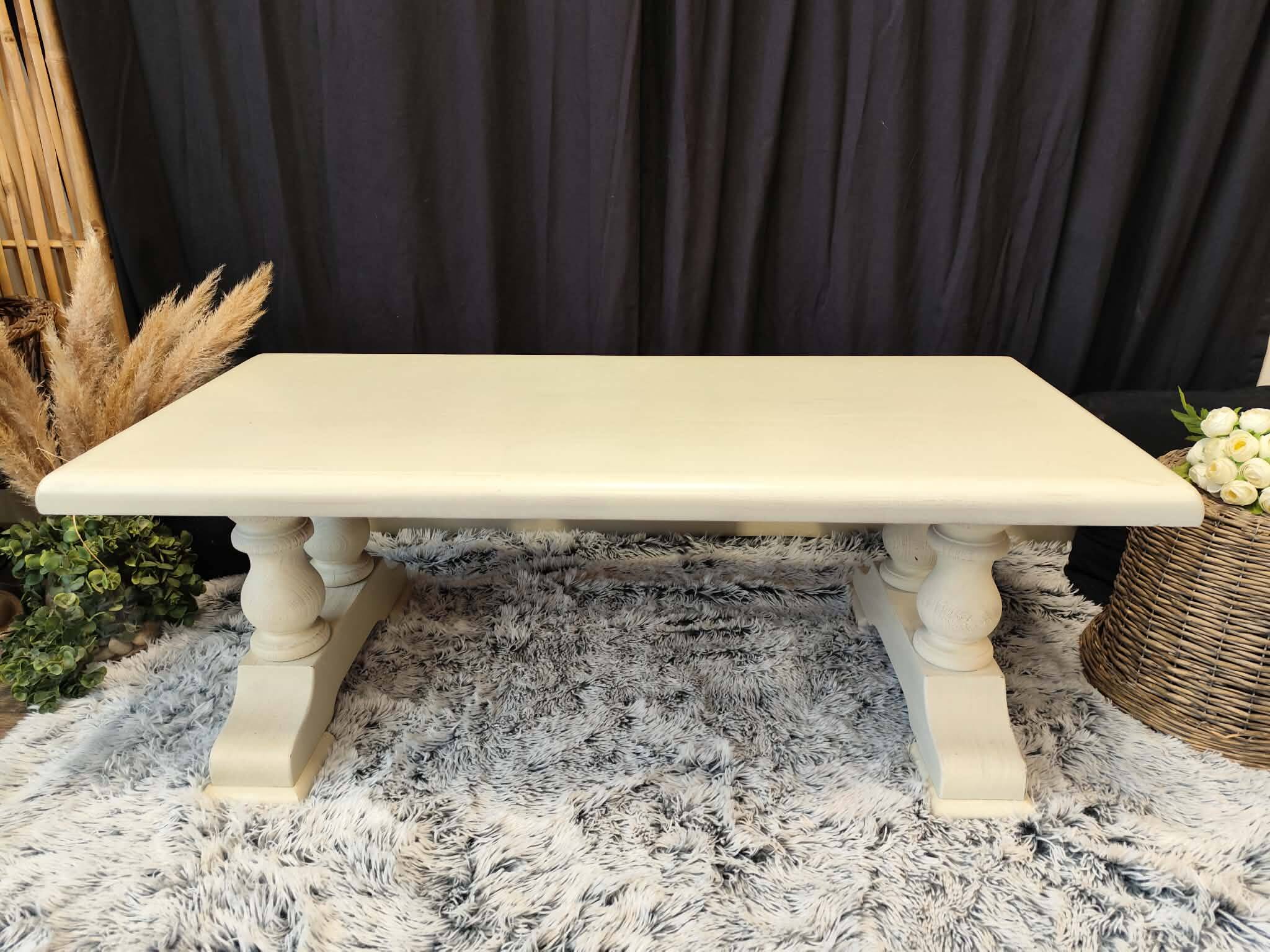 Table basse en chene massif
