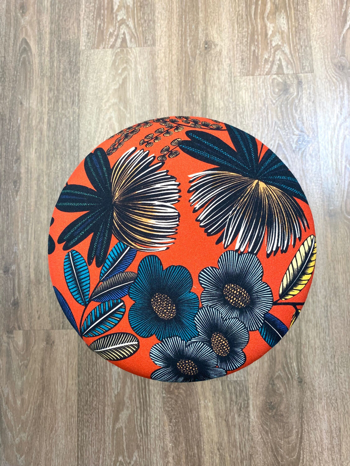 Vintage upcycle stool - orange orphee