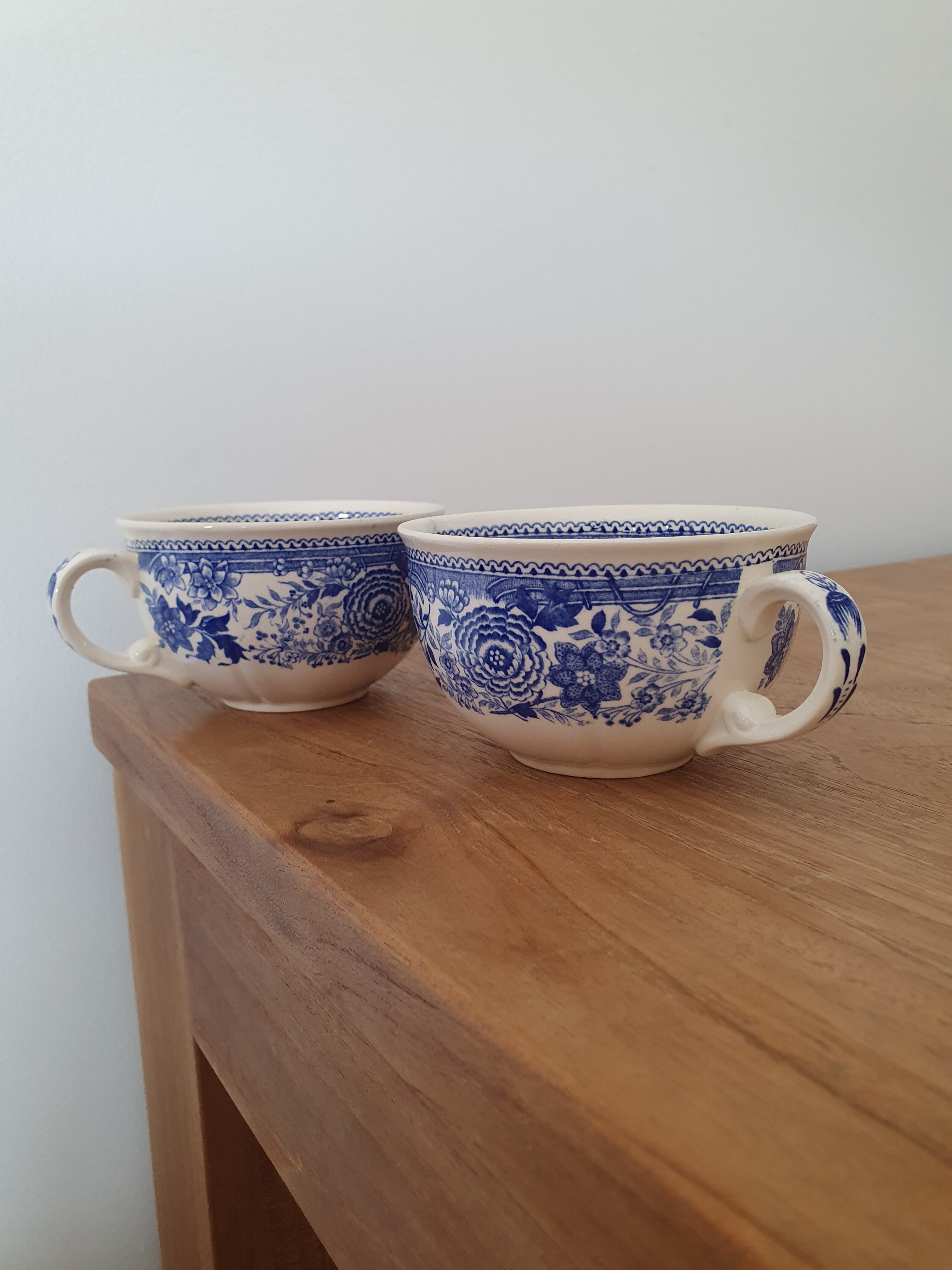 2 tasses à café Villeroy et Boch, modèle Burgenland, 1950