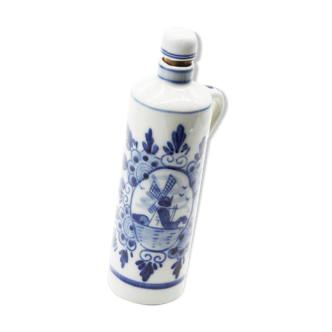 Delft ceramic bottle
