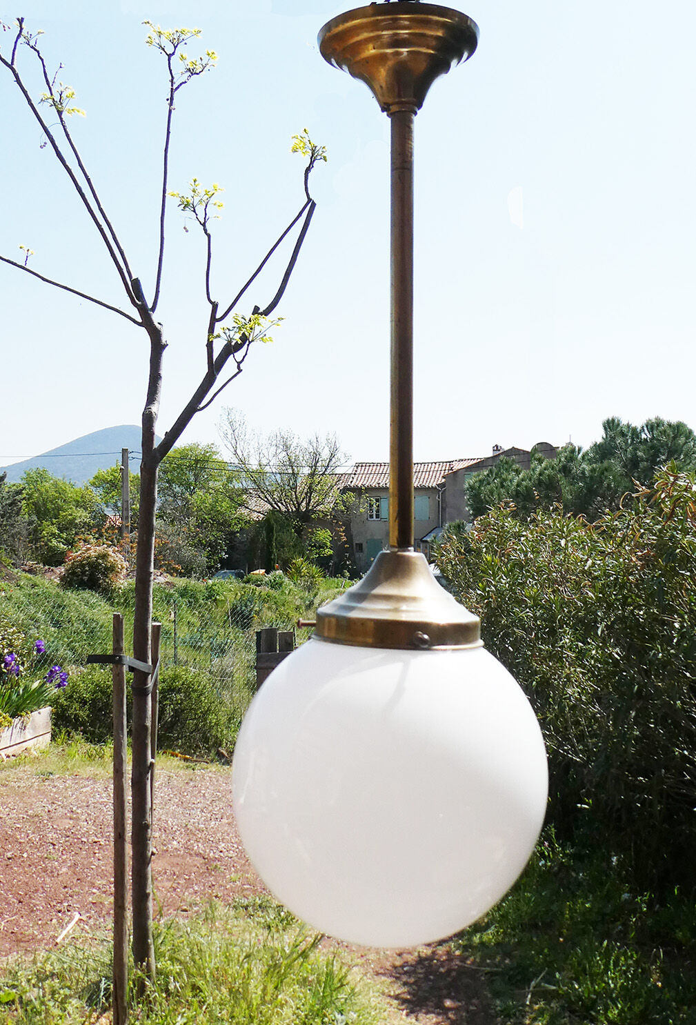 Art deco hanging lamp