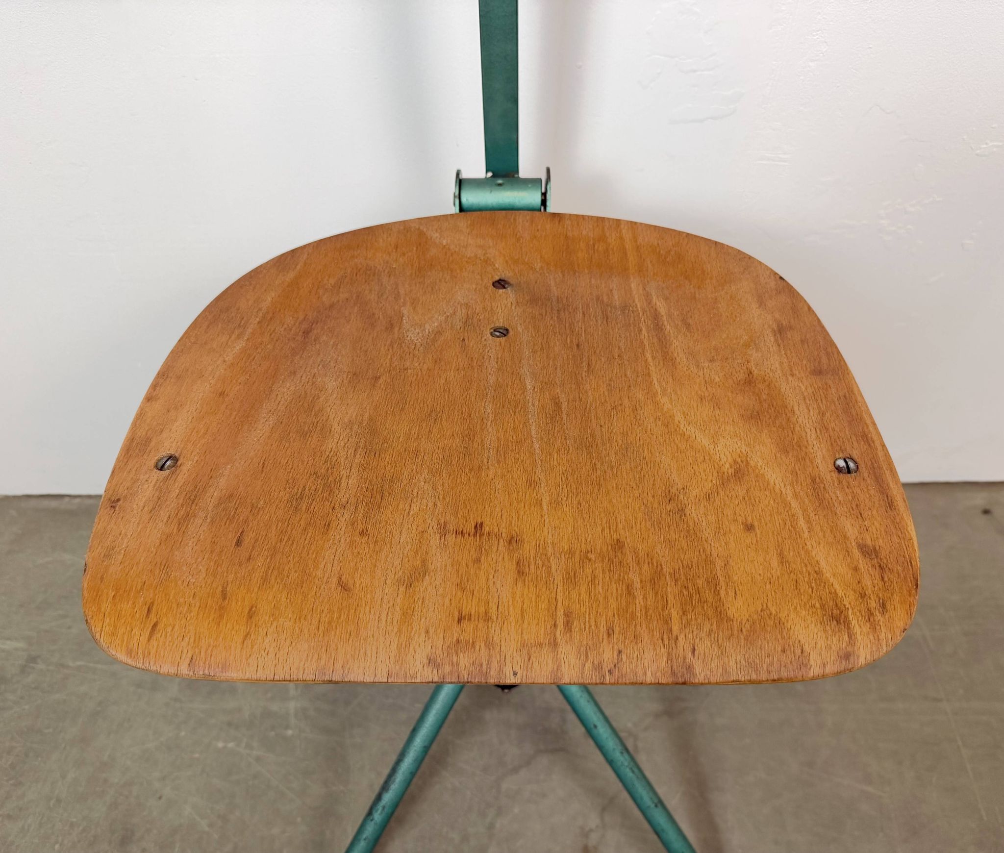 Chaise d'atelier industrielle verte foncée, années 1950