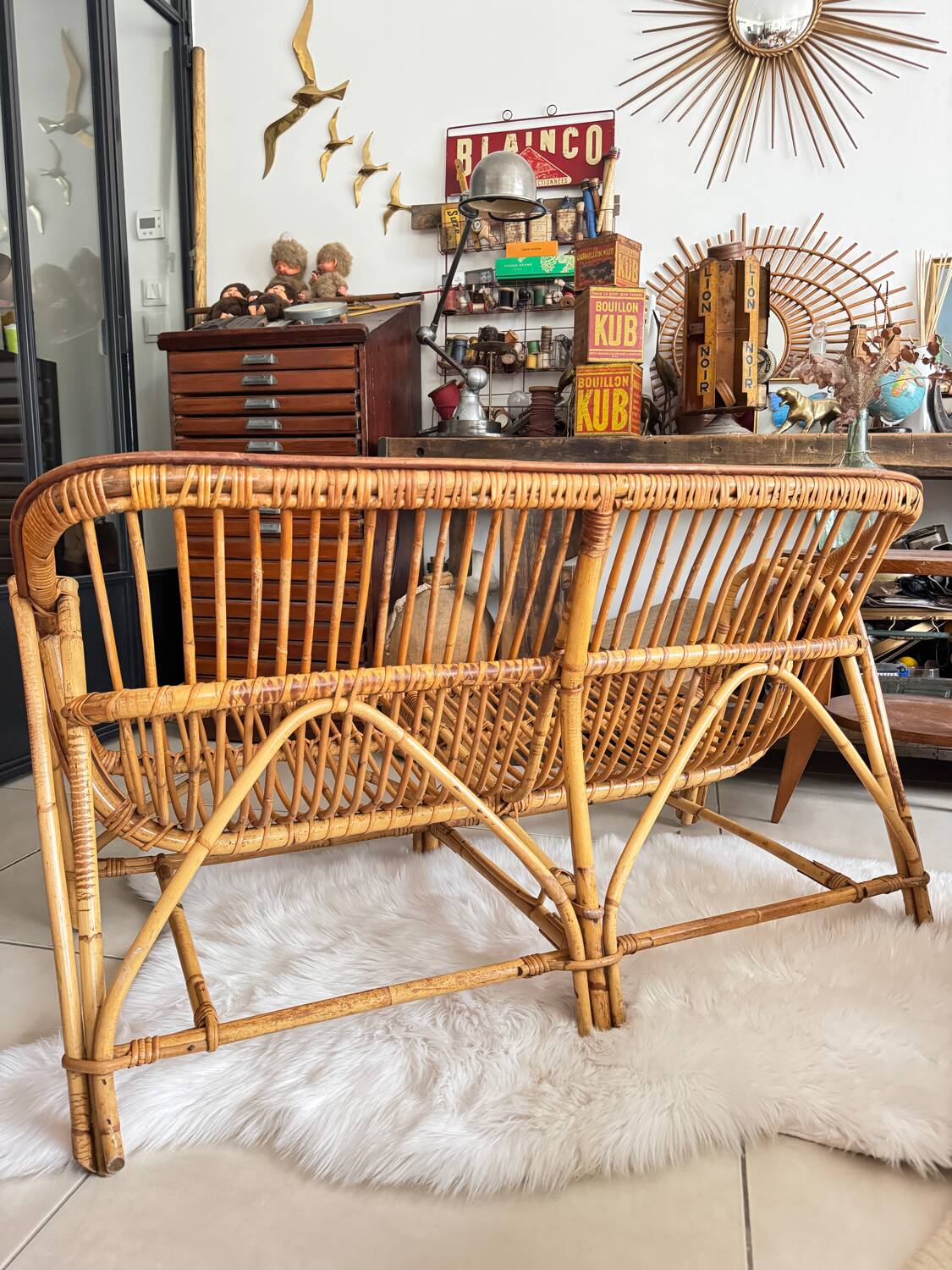 Vintage 2-seater rattan bench