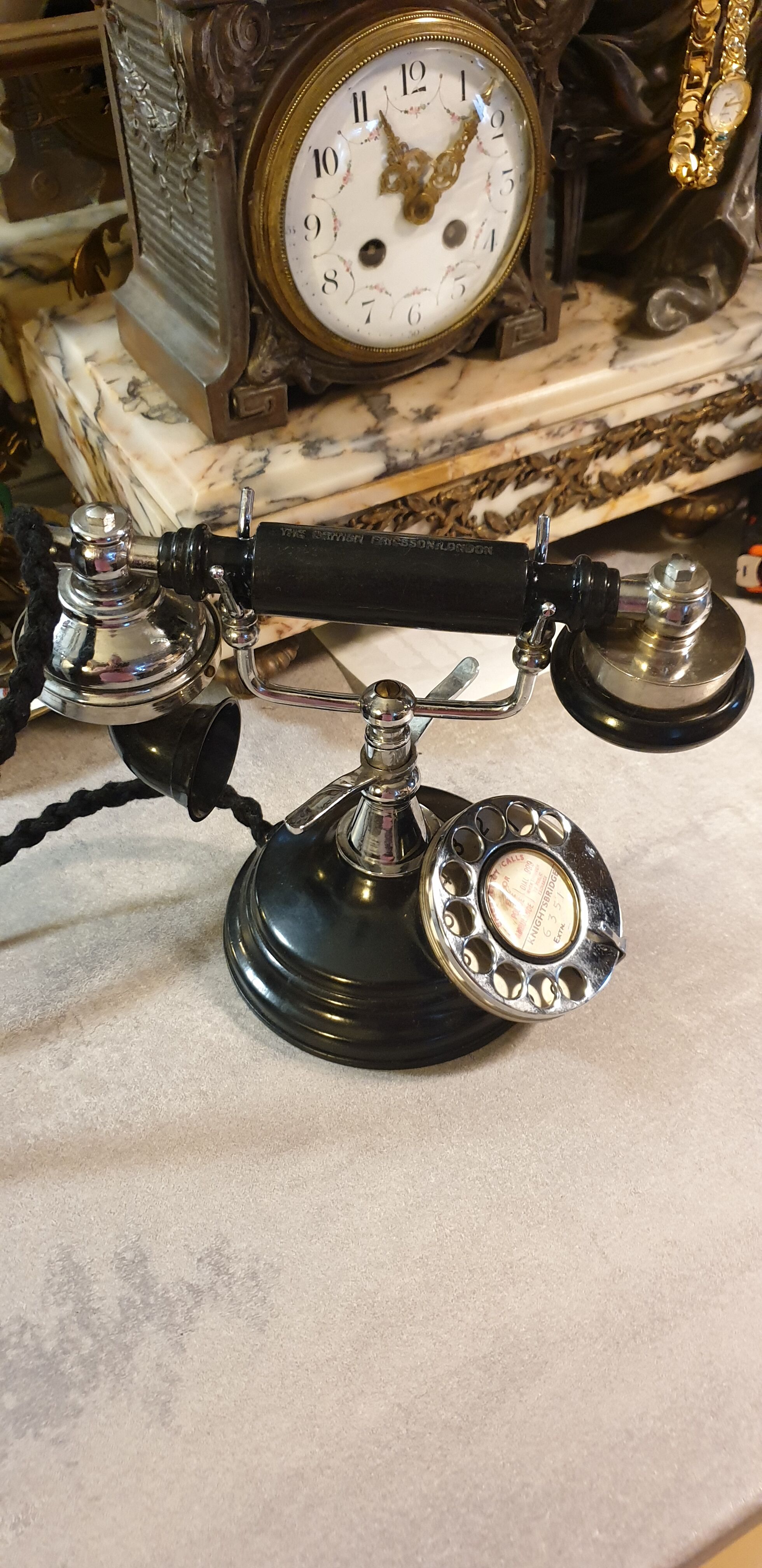 Wired English telephone bell in vintage Bakelite