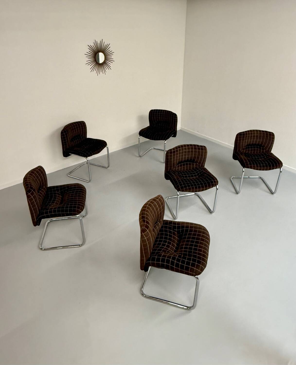 6 old tubular and velvet chairs Italian design from the 70s