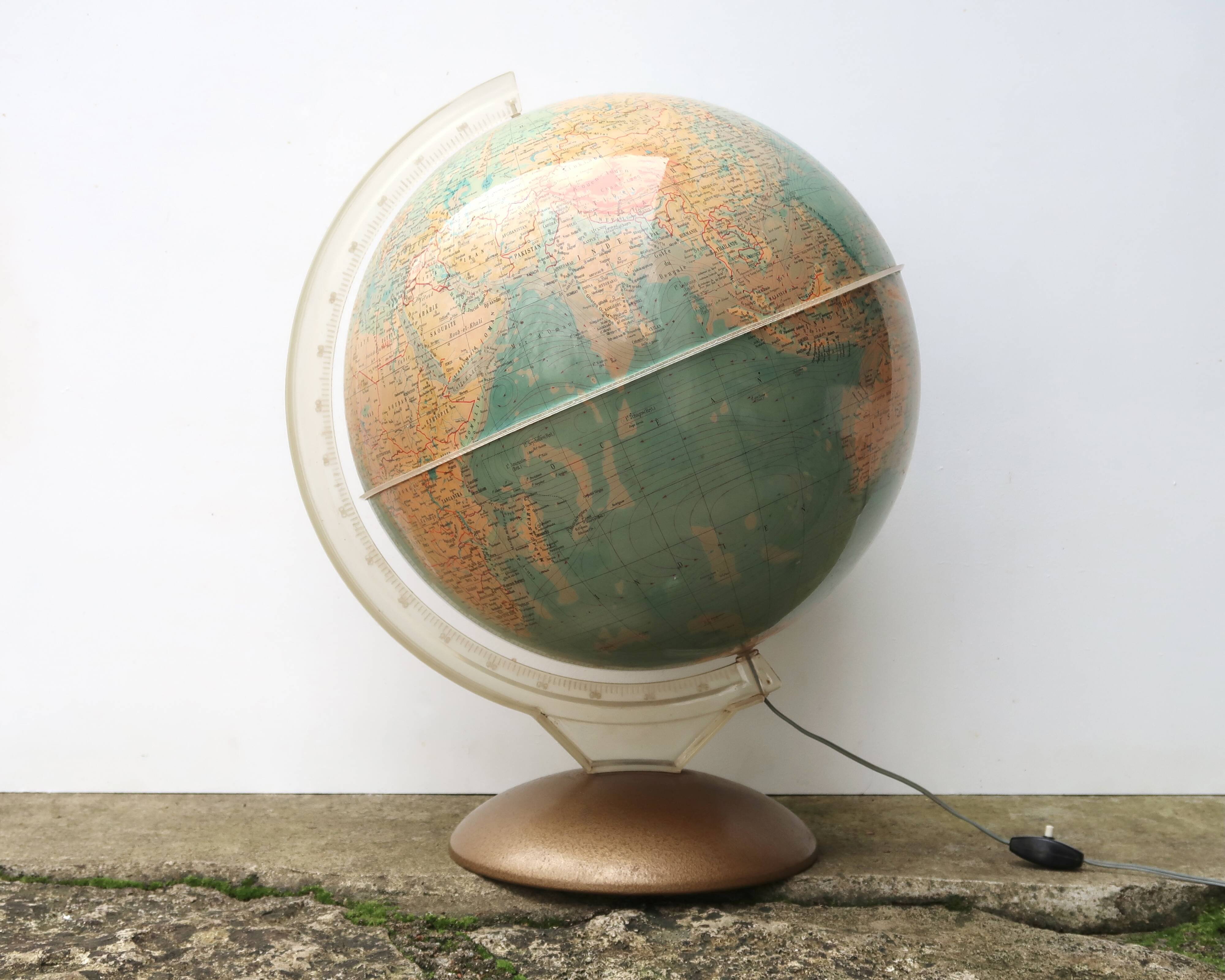 Very large illuminated world map by Illumina Proloisirs from 1964