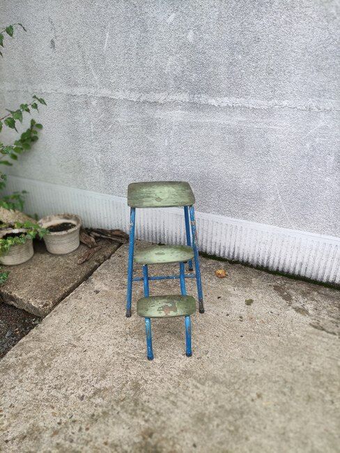 Stepladder three steps vintage