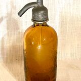 Amber glass syphon