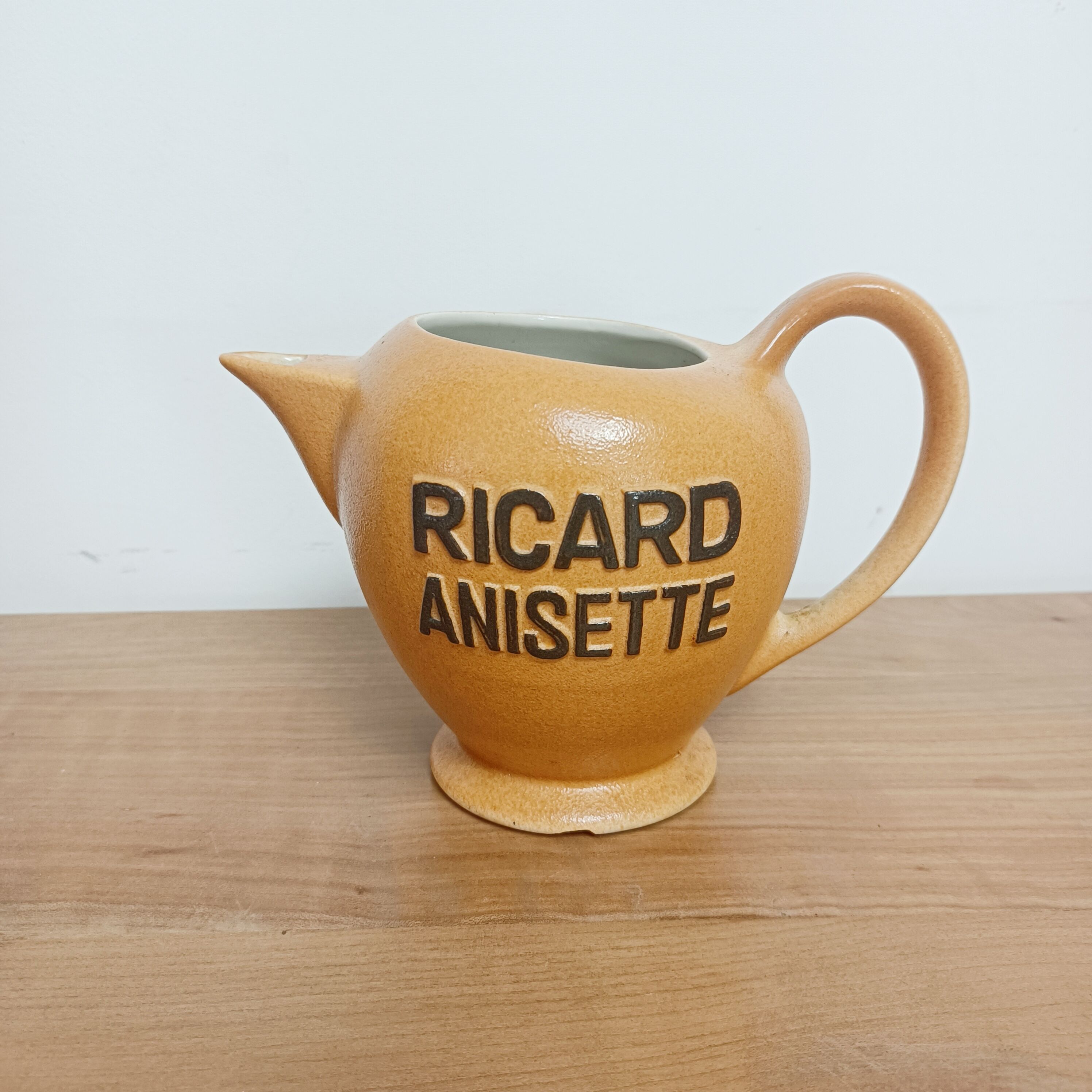 Ancien pichet Ricard