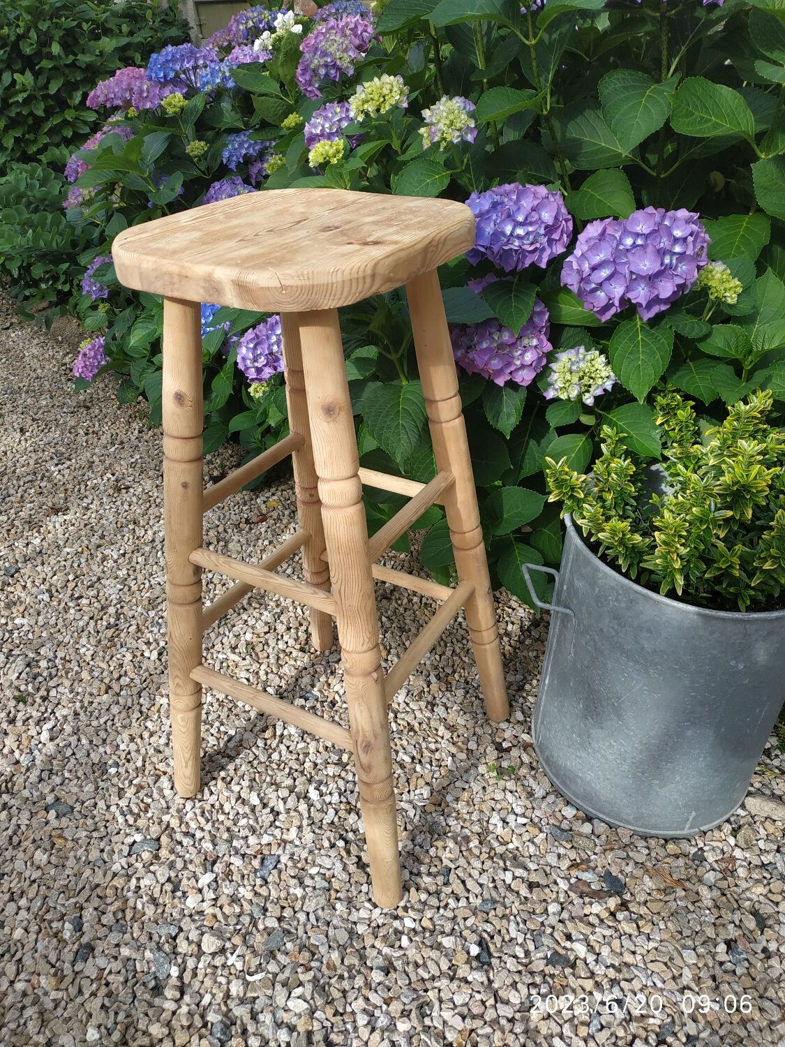 High stool