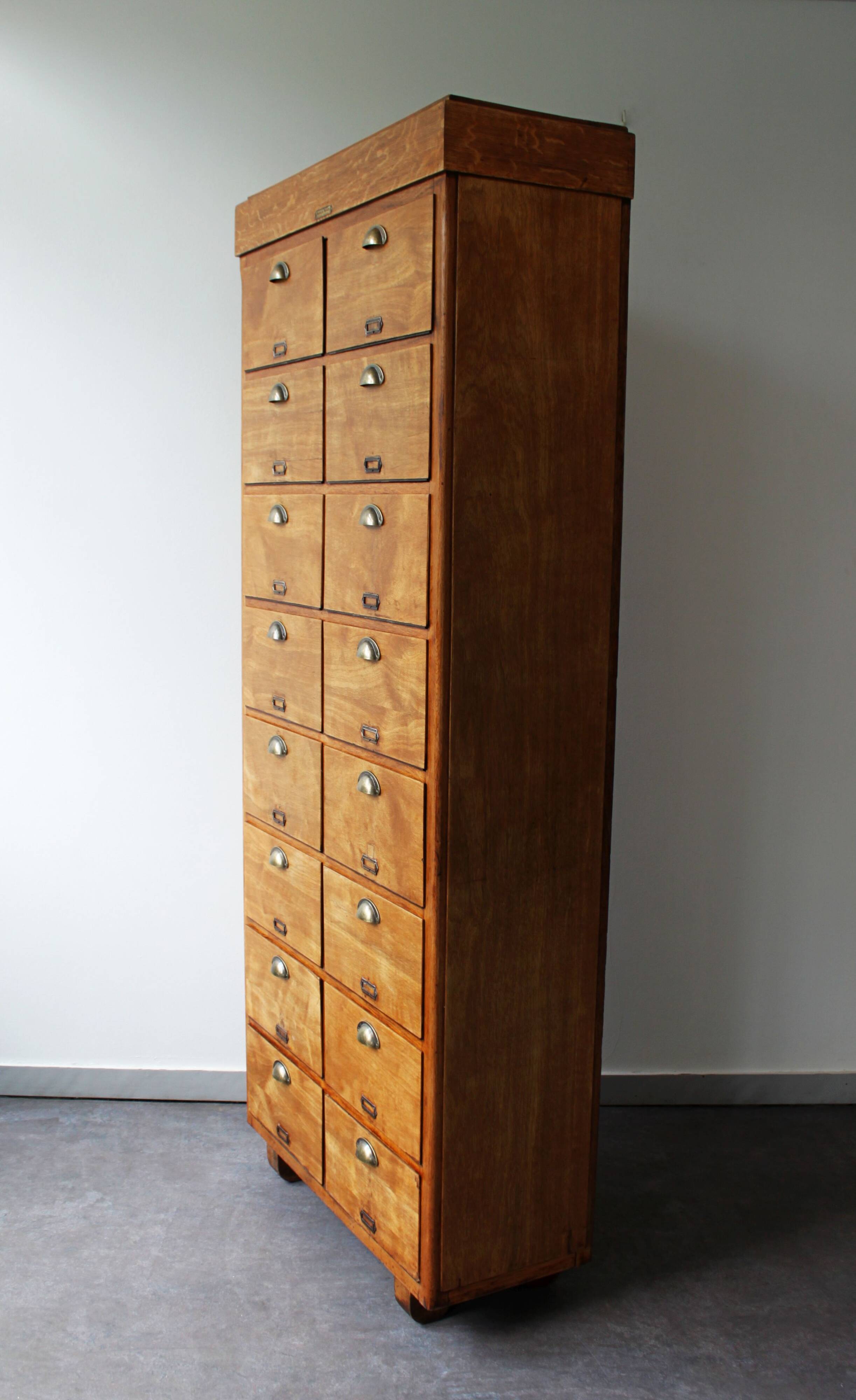 Meuble de notaire 30's