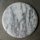 Table mat in white marble veined with grey