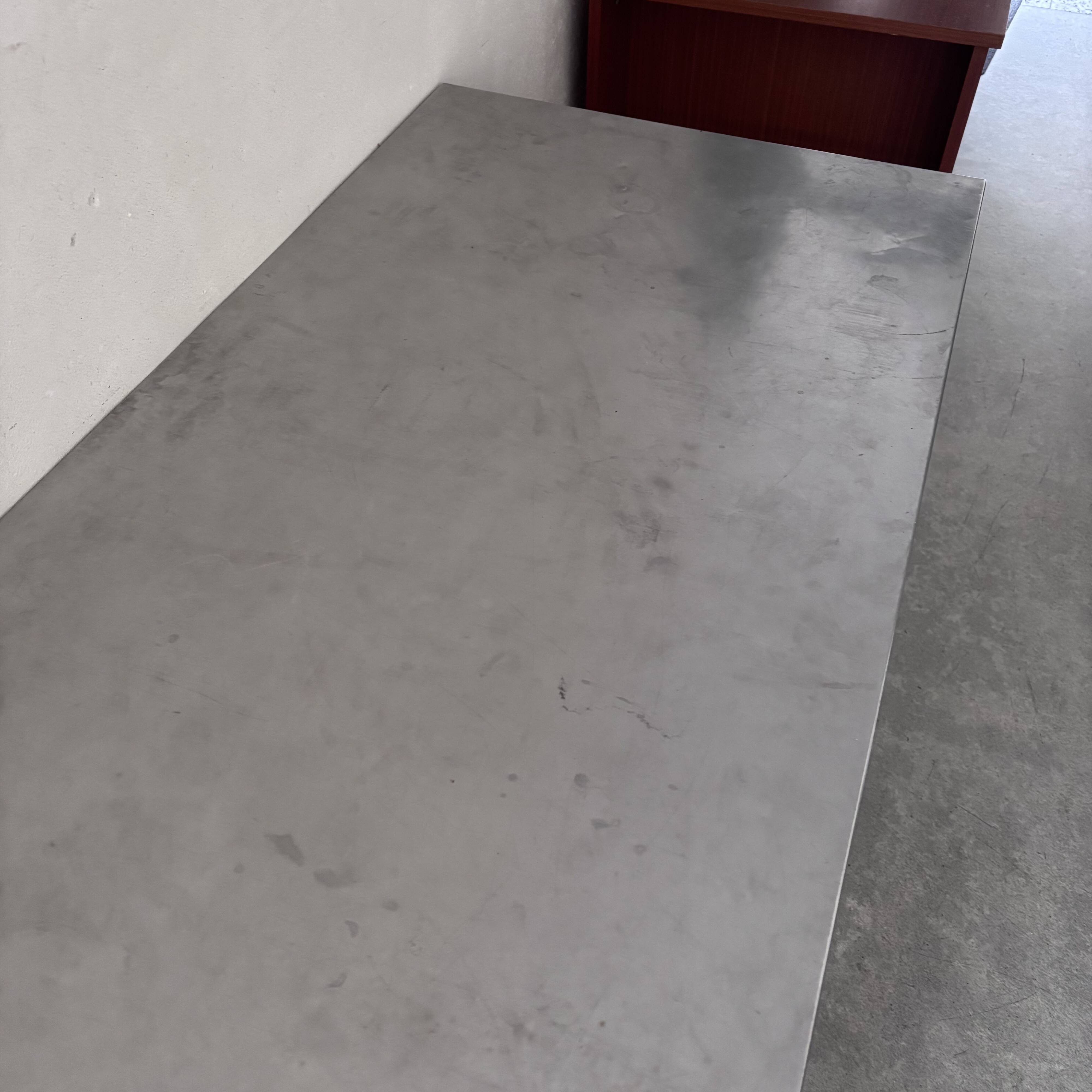 Bistro table