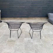 Pair of Harry Bertoia KNOLL 1950s vintage small diamond armchairs