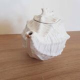 Shell teapot