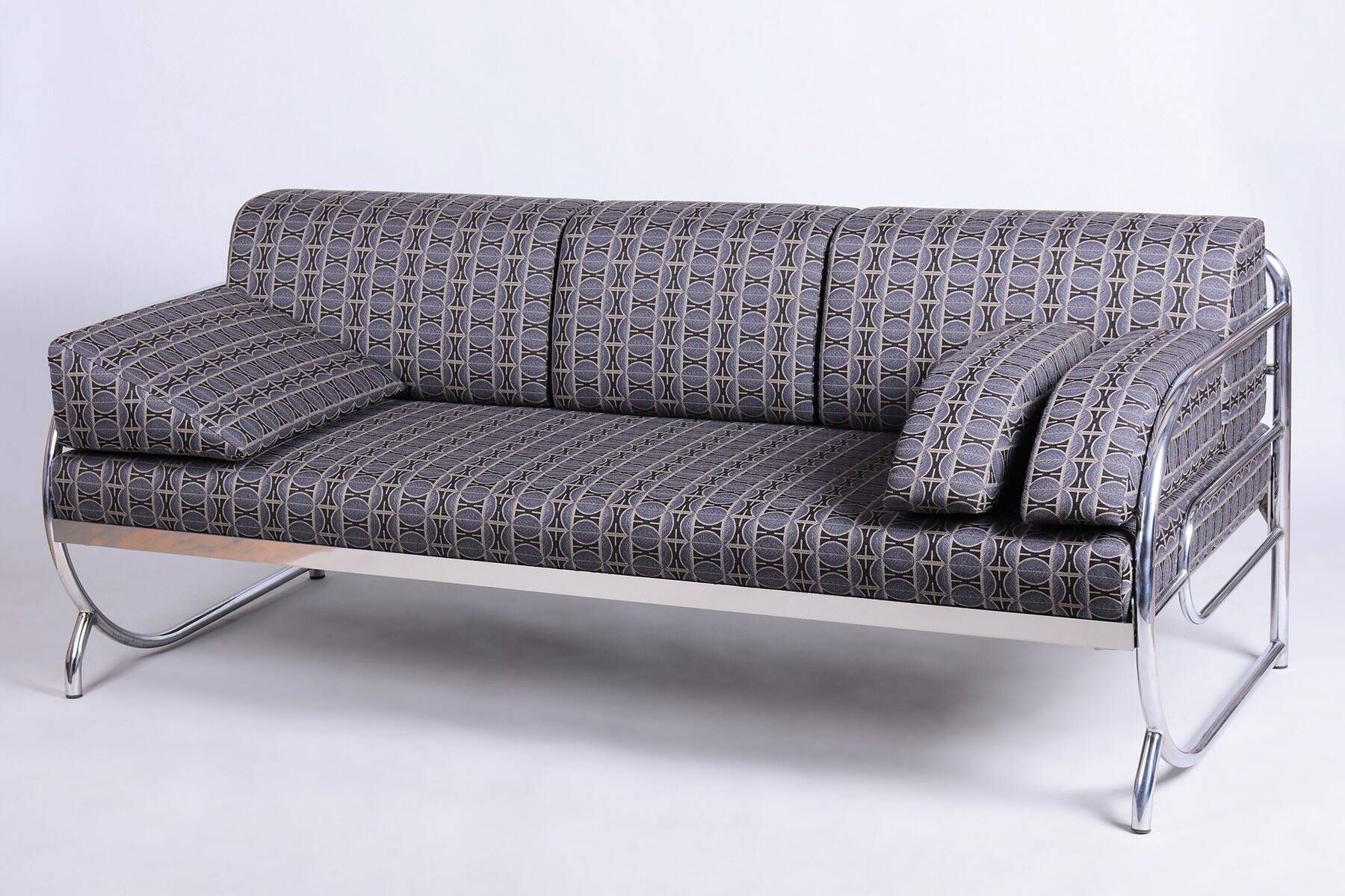 Bauhaus Sofa in Chrome and Fabric from Robert Slezak, Czech, 1930s