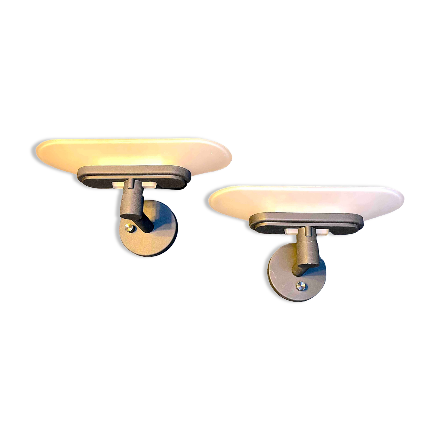 Pair of sconces, model: "Jill" by King & Miranda for Arteluce, Italy 1980's (first edition)