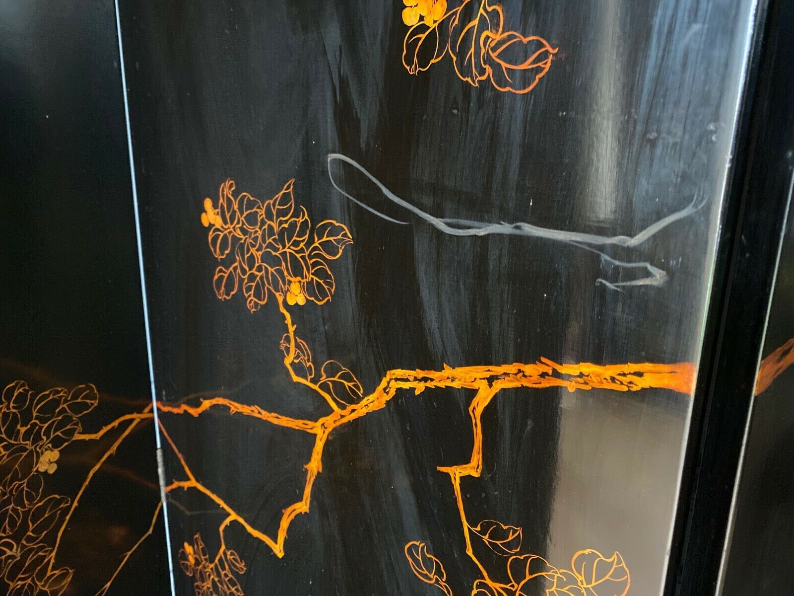 Lacquer screen 1900 4 leaves china tops