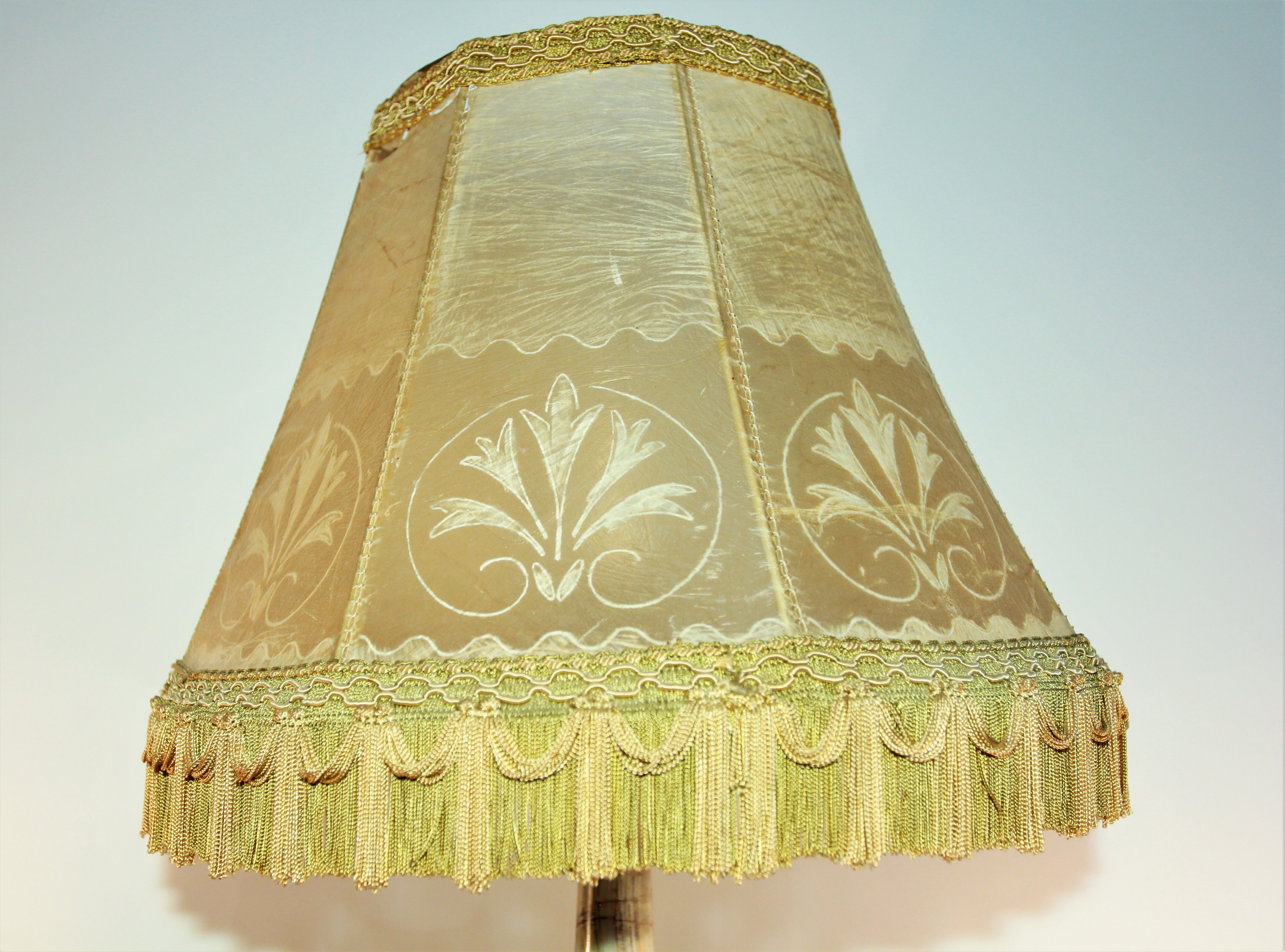 Antique lamp in onyx and brass (c. 1920-1930)