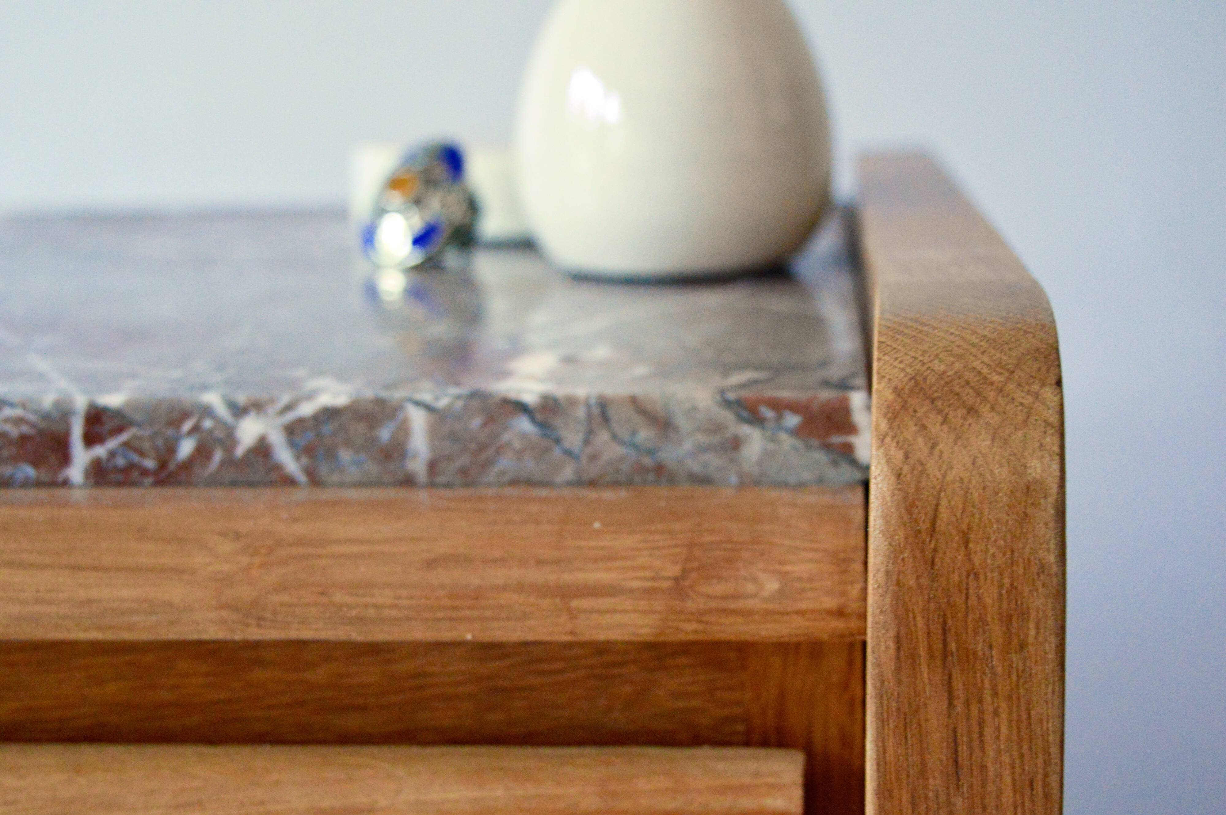 Commode en placage chêne