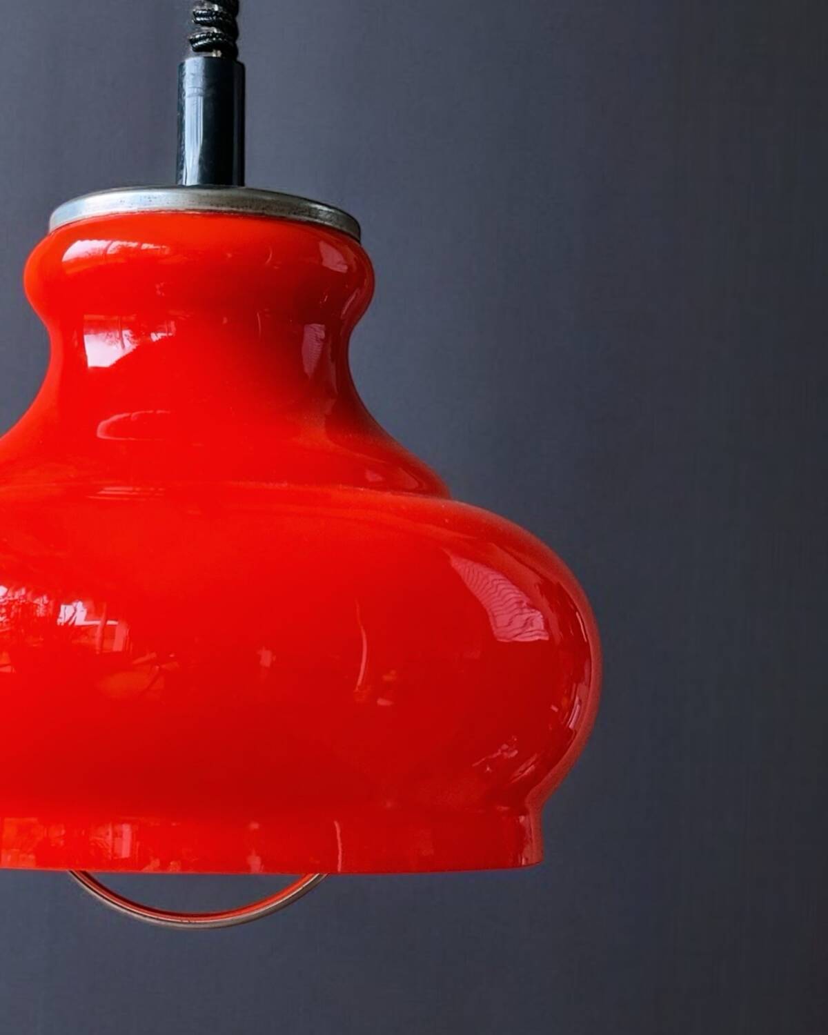 Red orange opaline suspension 1970